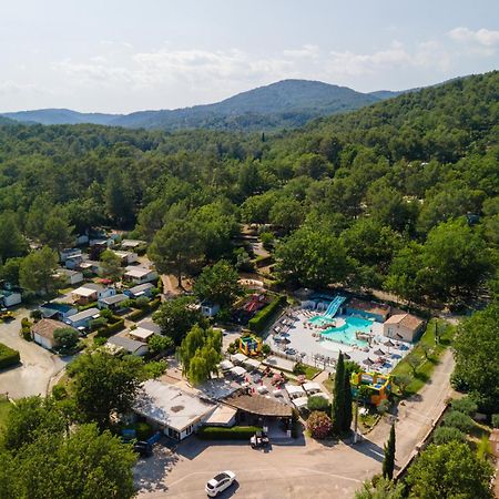 Camping Domaine Villa Verde Callas Extérieur photo