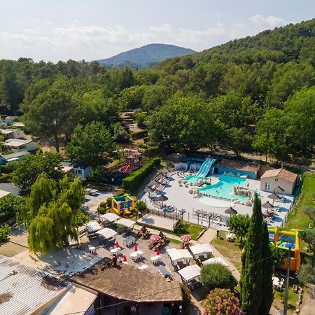 Camping Domaine Villa Verde Callas Extérieur photo