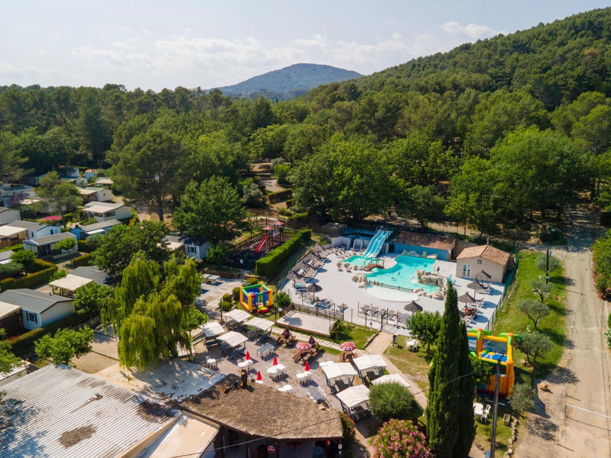 Camping Domaine Villa Verde Callas Extérieur photo